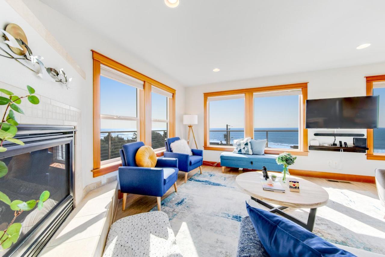 Blue Wave Heights Villa Lincoln City Exterior photo